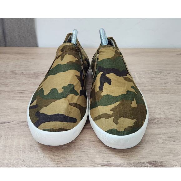 SEAVEES Men 9.5 Green Camo Hawthorne Classic Shoes Slip on Deck Sneakers Casual - Picture 3 of 10